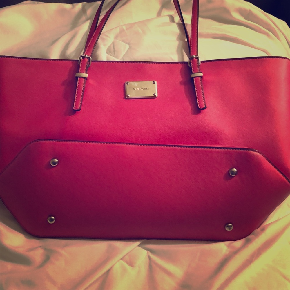Pink tote